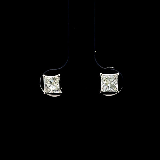DIamond Stud Earrings